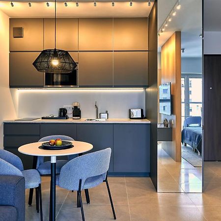 ורשה Mennica Residence Apartments By P&O Serviced Apartments מראה חיצוני תמונה