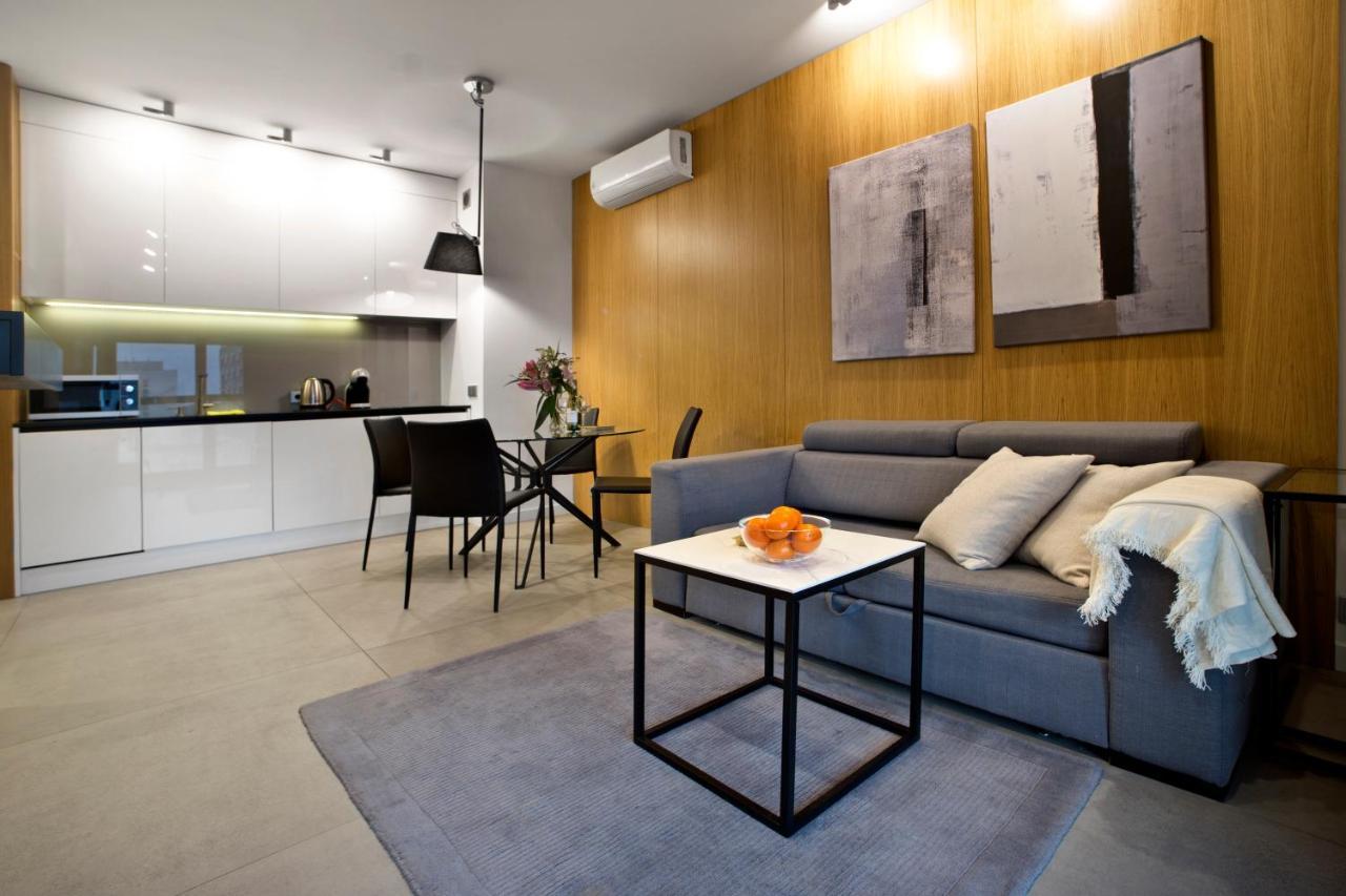 ורשה Mennica Residence Apartments By P&O Serviced Apartments מראה חיצוני תמונה