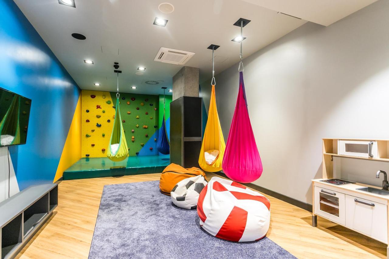 ורשה Mennica Residence Apartments By P&O Serviced Apartments מראה חיצוני תמונה