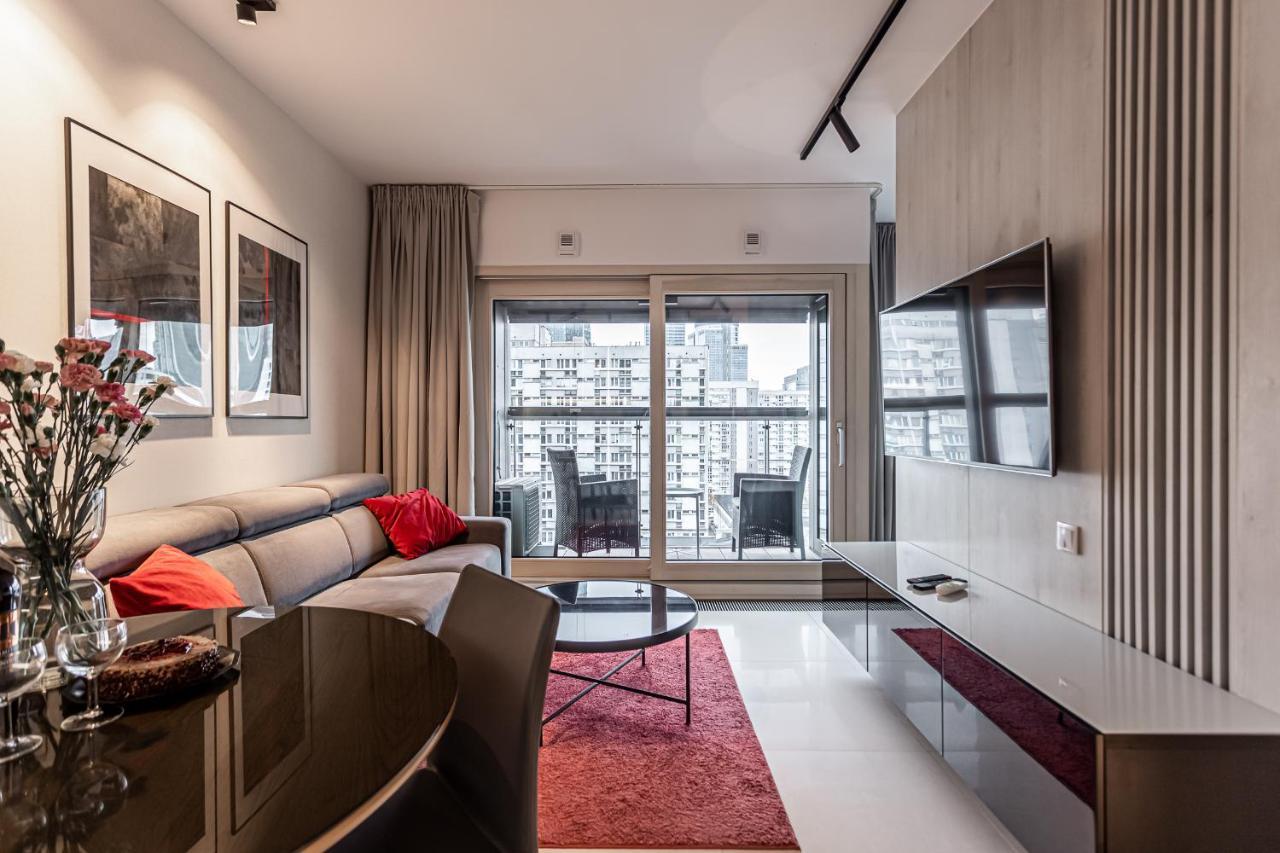ורשה Mennica Residence Apartments By P&O Serviced Apartments מראה חיצוני תמונה